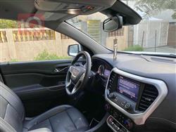 GMC Acadia